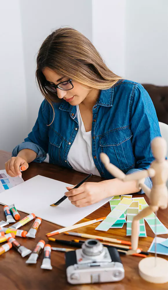 Graphic Design <br>& Brand Identity